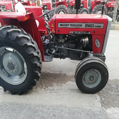 Tractor MF 260 2018 2.5 Liters Image